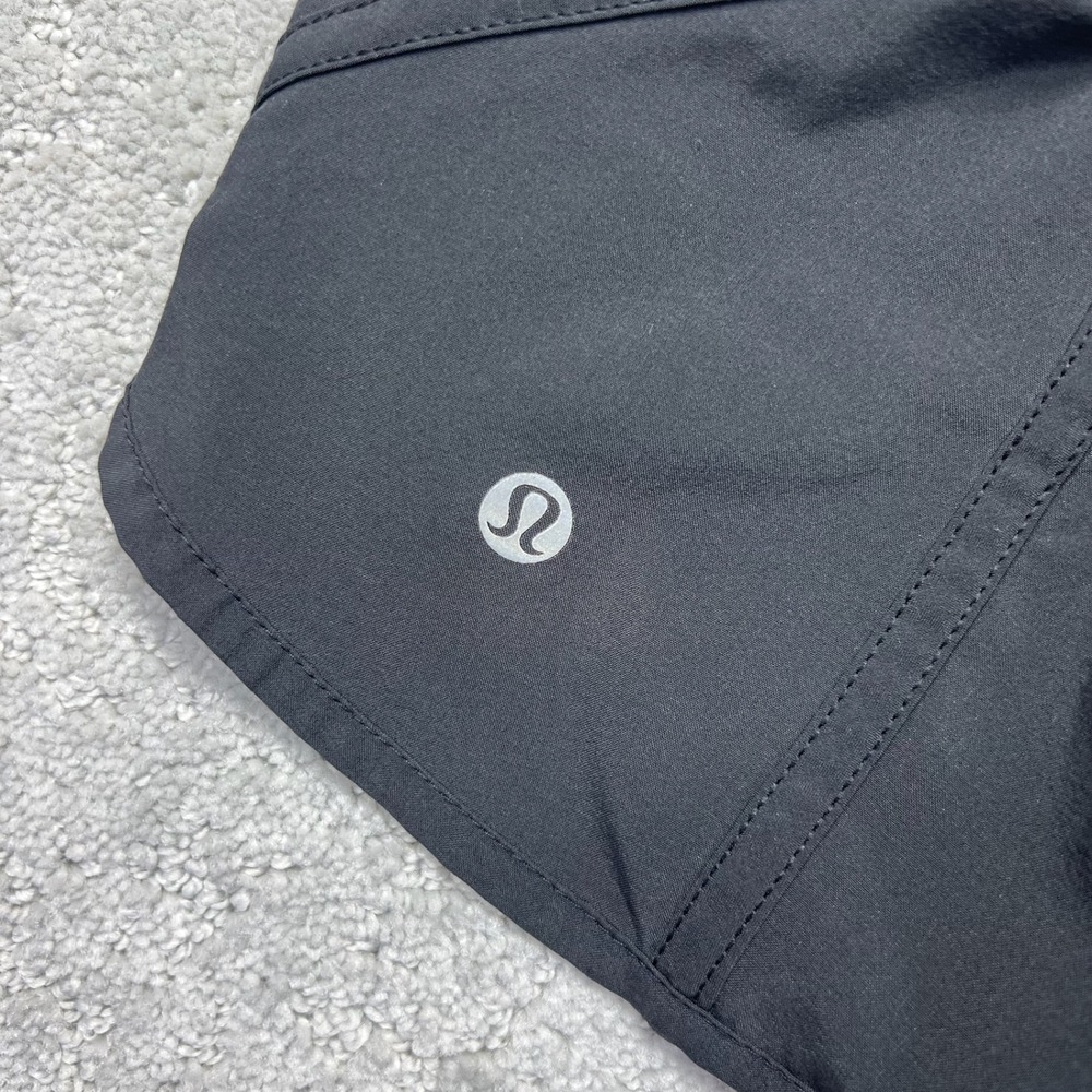 Lululemon Tracker Shorts Womens Size 6 Black V 4" Active Running Gym Lined - Picture 9 of 14